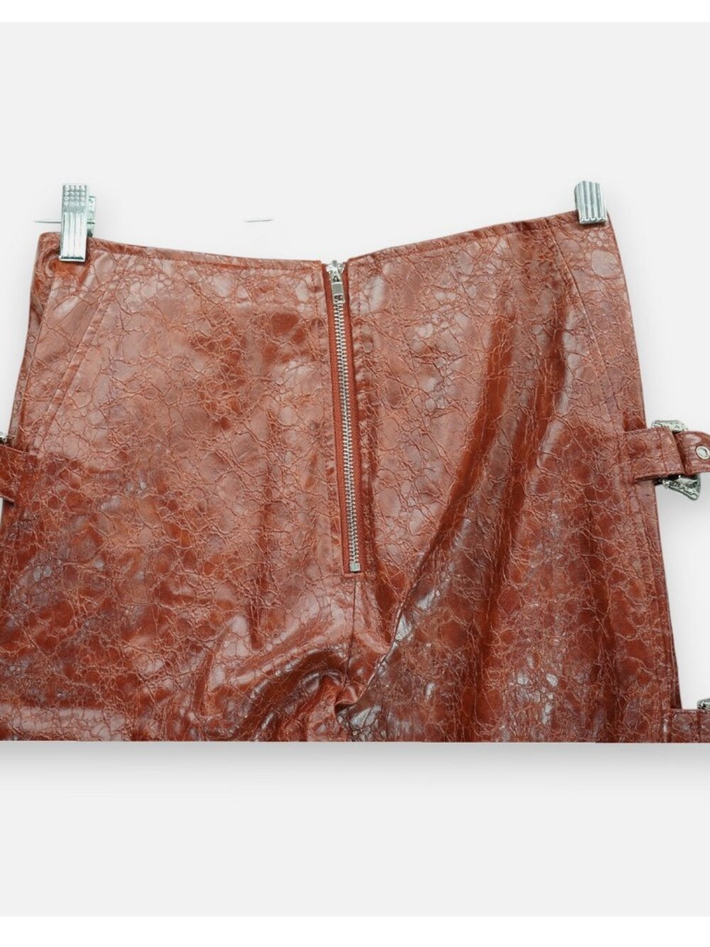 NWT Nasty Gal Distressed Faux Leather Buckle Detail Pants | Alligator Sz 10 - Picture 4 of 7